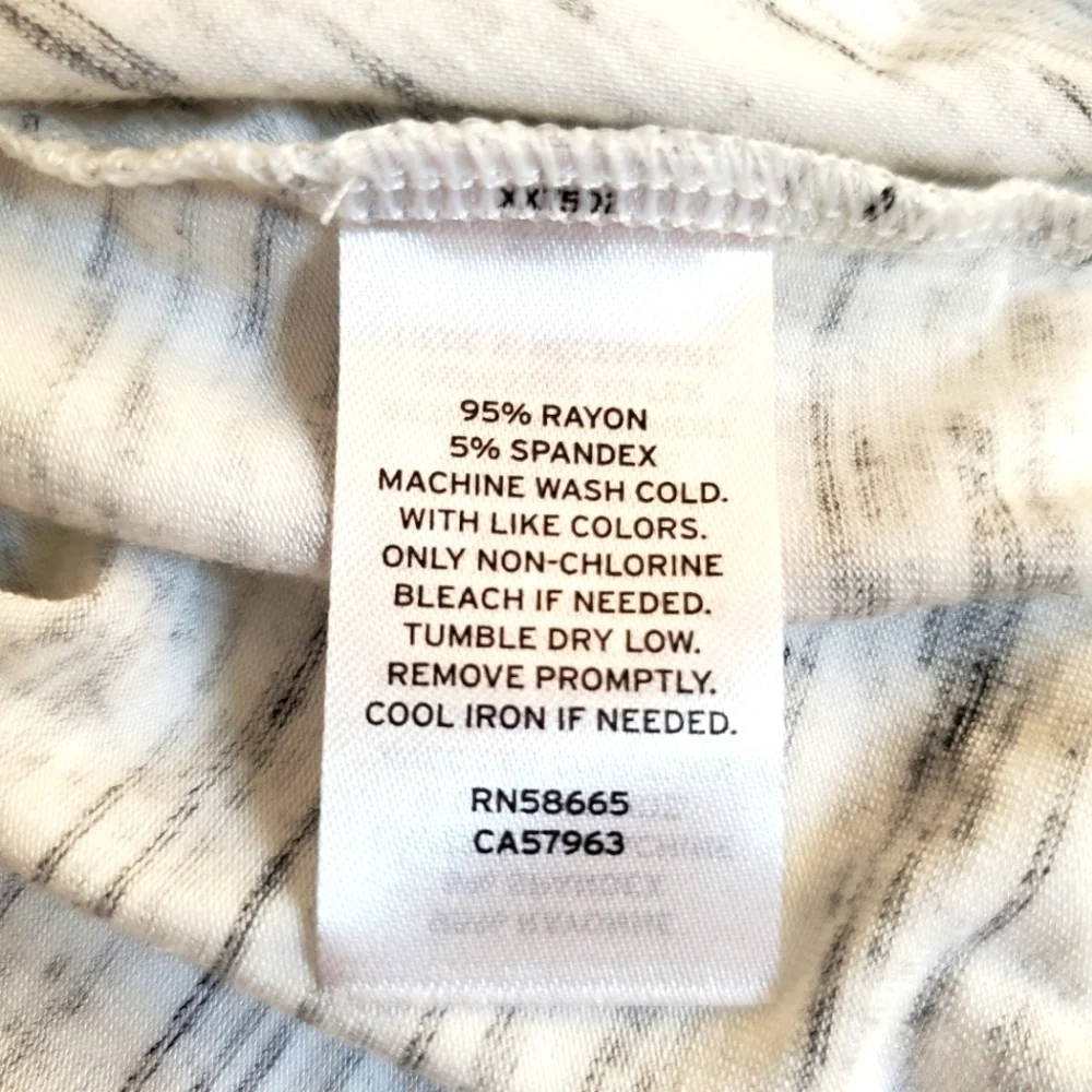 Zella Girl Heathered Twist Front Long Sleeve Hoodie Top - Picture 9 of 11